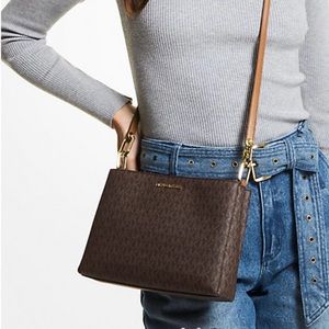 Michael Kors shoulder purse